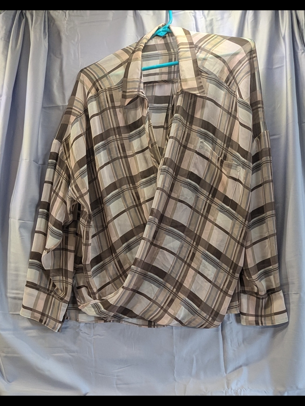 Vince Camuto Plaid Sheer V-Neck Shirt in Beige, Brown w/ Gray Size L